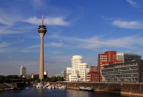 Umzug in oder nach Düsseldorf